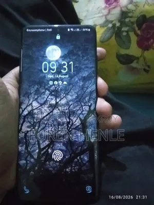 স্যামসাং গ্যালাক্সি এস২০+ ১২৮ জিবি কালো
