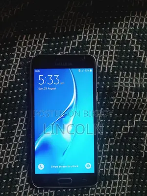 Samsung Galaxy J3 8 GB Black