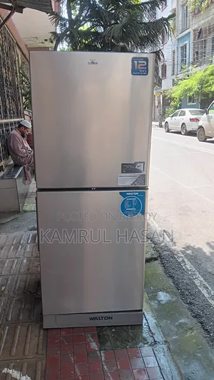 Walton 307 L Big Fridge