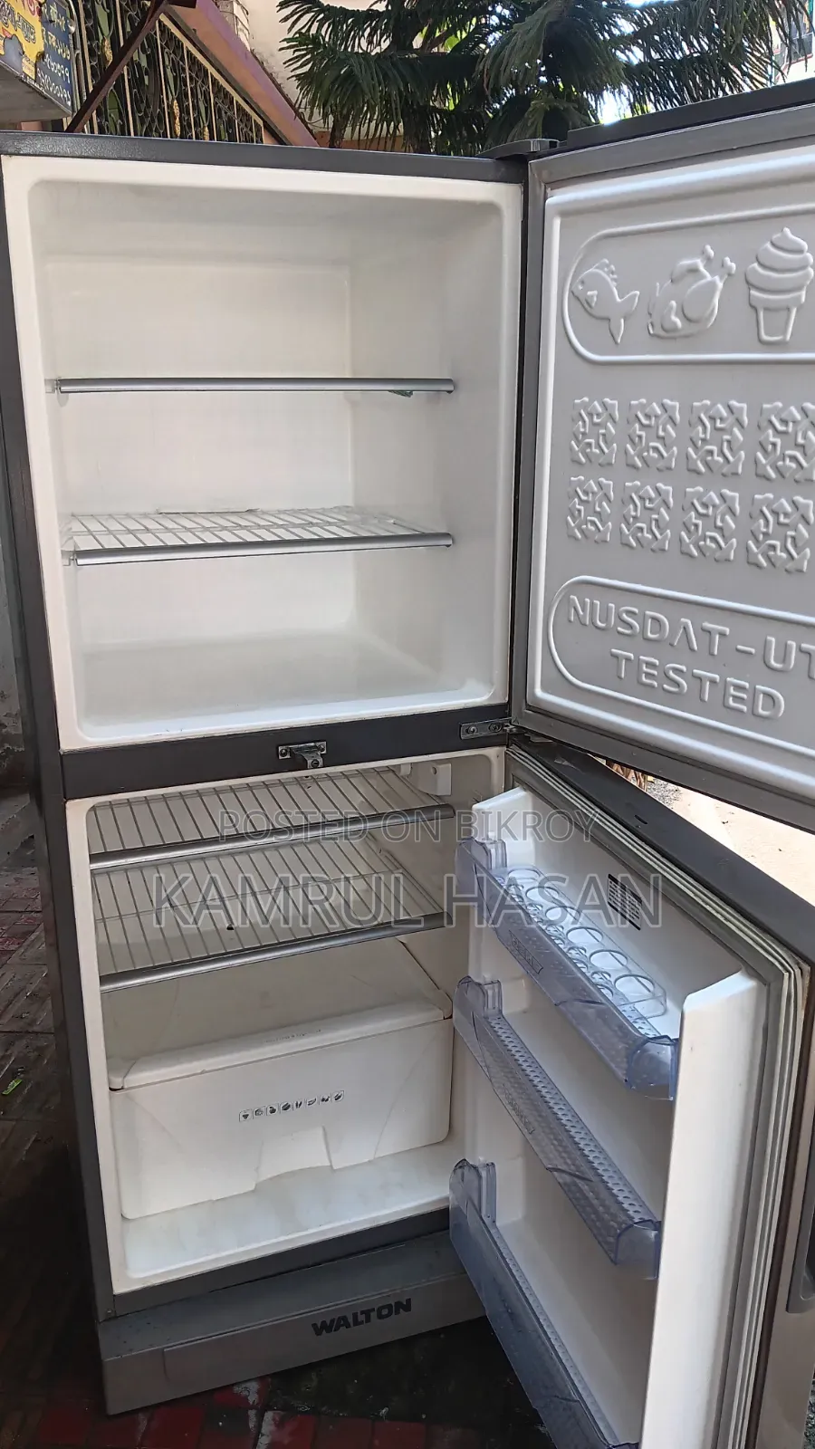 Walton 307 L Big Fridge