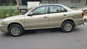 Nissan Sunny 2008 Beige