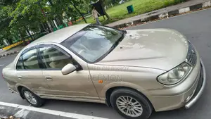 Nissan Sunny 2008 Beige