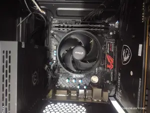 Desktop Computer 16GB AMD Ryzen 5 SSD 512GB