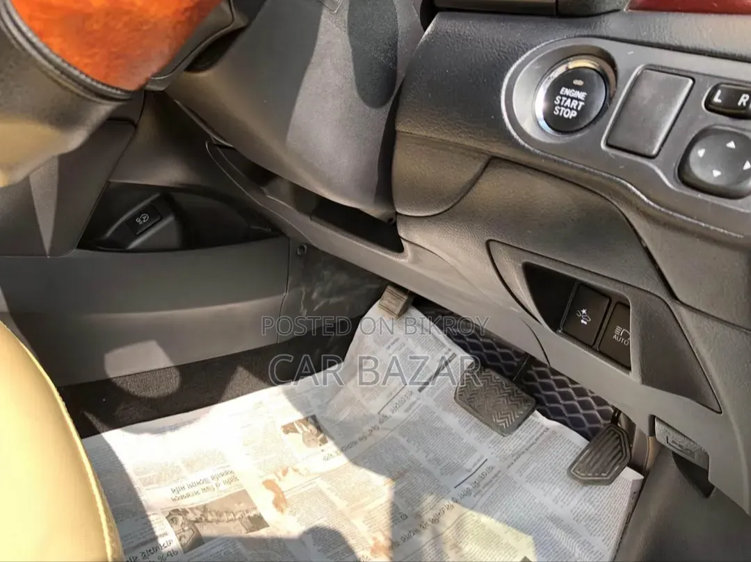 Toyota Premio 1.5 FWD 2019 Maroon