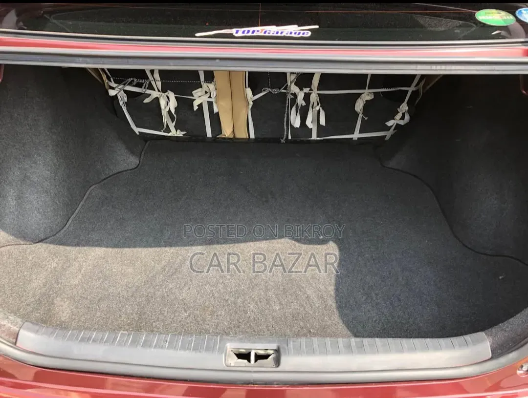 Toyota Premio 1.5 FWD 2019 Maroon