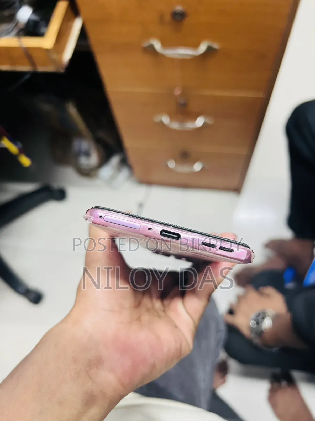 মোটরোহেলা এজ ৬০ ফিউশন ২৫৬ জিবি পিংক