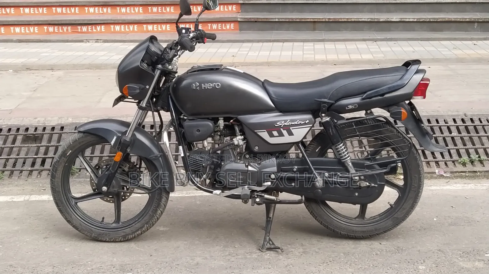 Hero Splendor iSmart Plus 2025 Gray