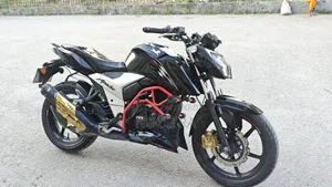 TVS Apache RTR 160 4V 2022 Black