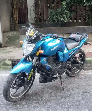 ইয়ামাহা ওয়াইজেএফ-আর ২০১২ ব্লু