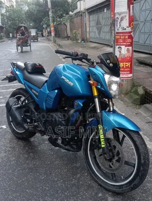 Yamaha YZF-R 2012 Blue