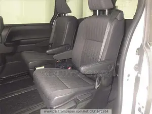 Toyota Noah 2023 Pearl