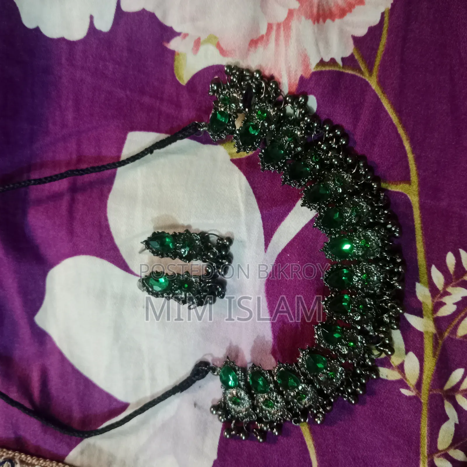 Oxidized Green Stone Choker Set