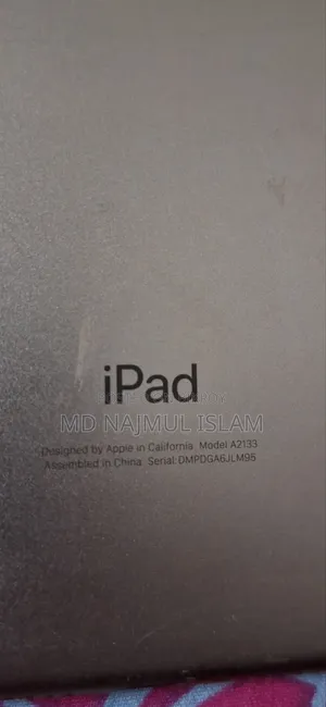 Apple iPad 5 (2022) 128 GB Gray