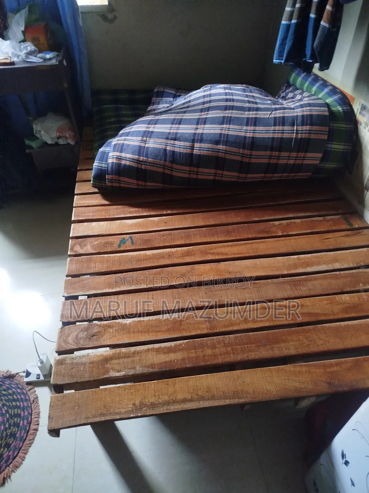 খাট একদম ভালো