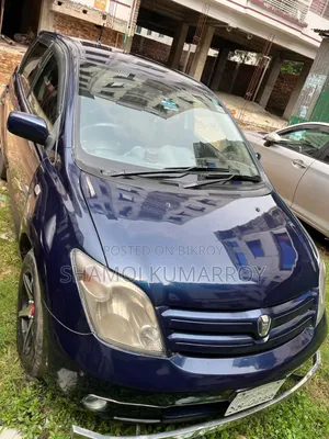 Toyota IST 2004 Blue
