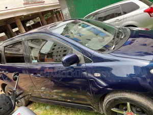 Toyota IST 2004 Blue