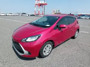 Toyota Aqua 2021 Red