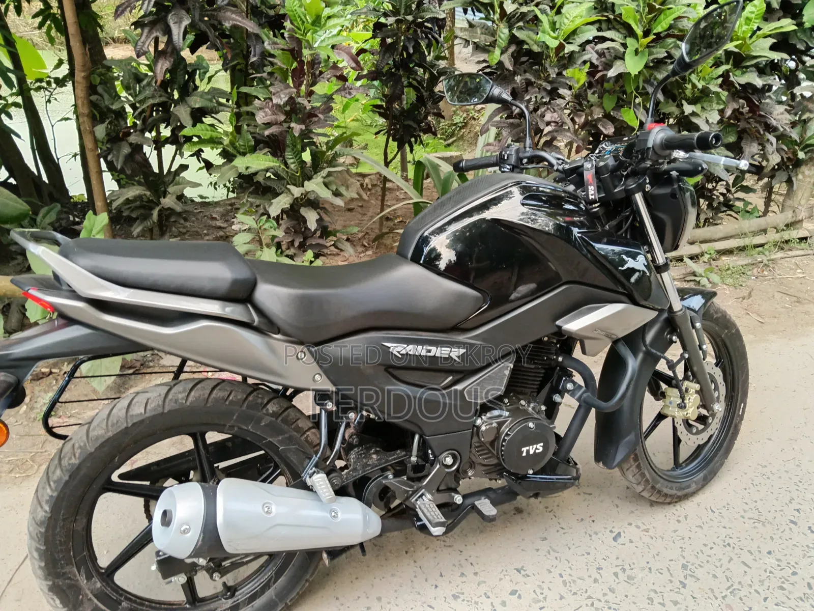 TVS Raider 125 2025 Black