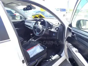 Toyota Corolla Fielder 2021 White