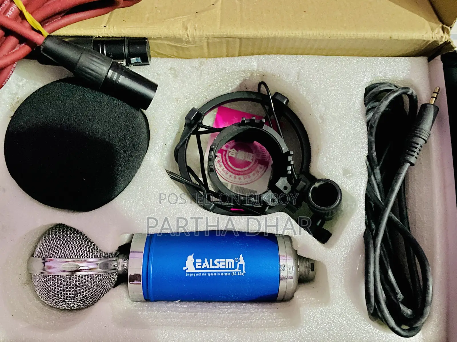 Ealsen Professional Studio Series Microphone