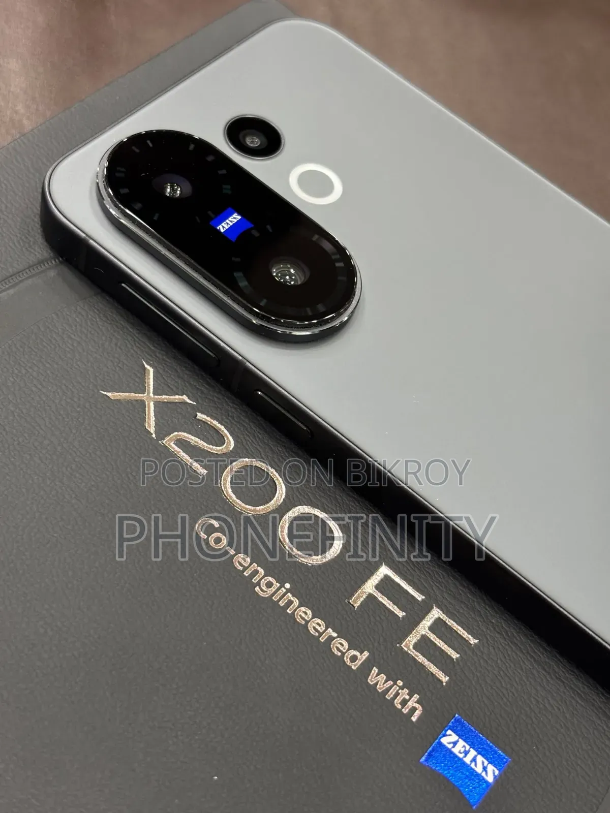 Vivo X200 FE 512 GB Gray