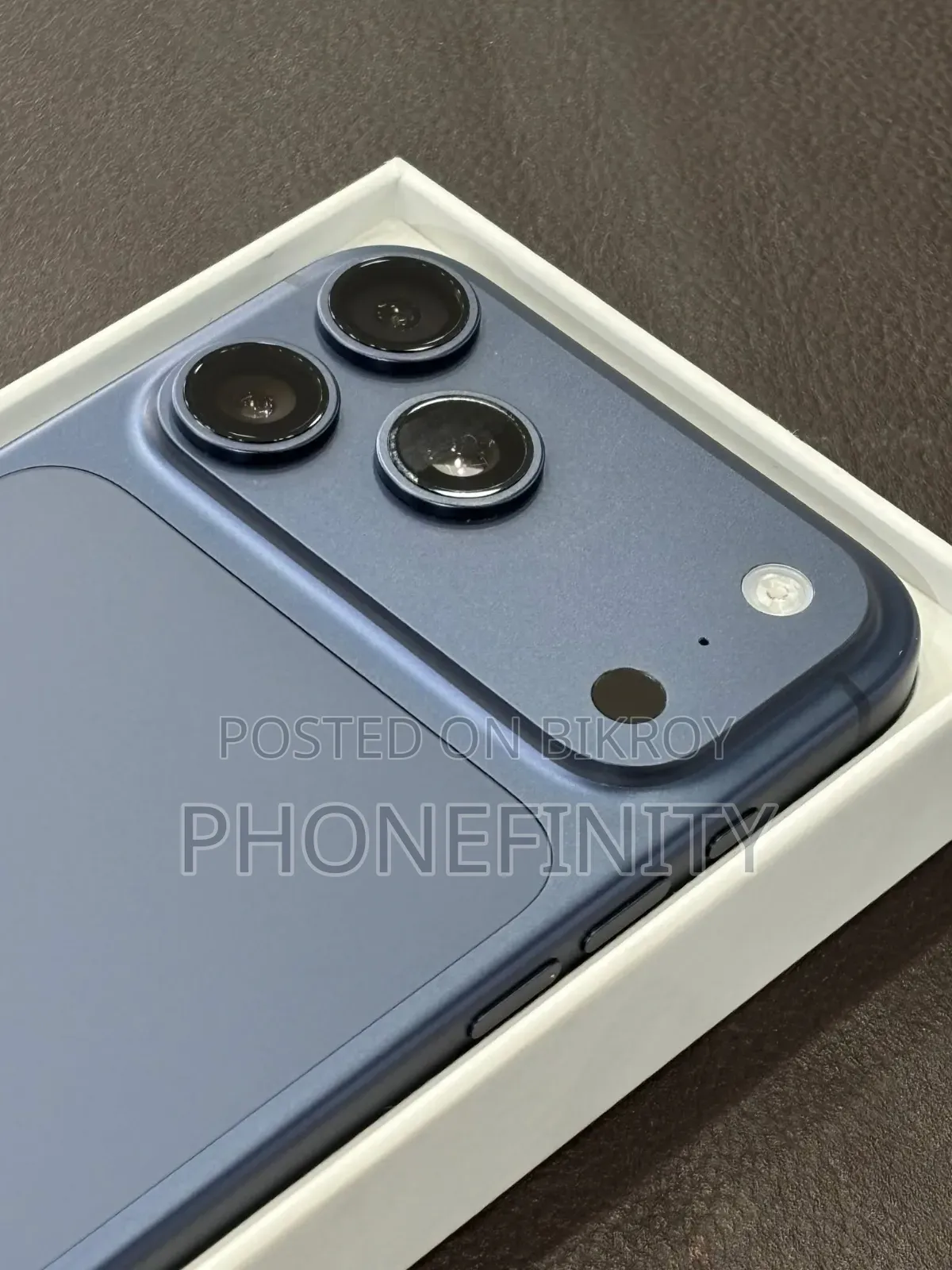 Apple iPhone 17 Pro Max 1 TB Blue