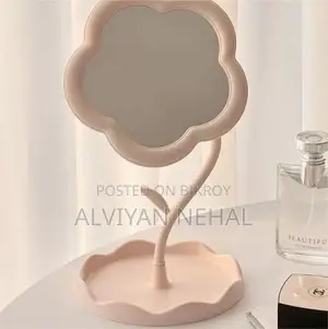Flower Shaped Mirror for Student in Very Low Prize
