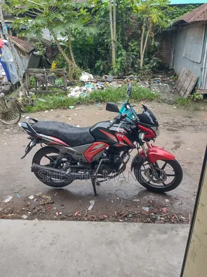 TVS Stryker 125 2022 Red