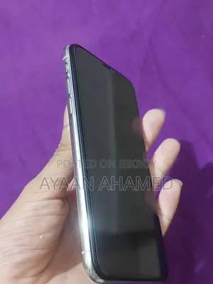 অ্যাপল আইফোন এক্স ২৫৬ জিবি হোয়াইট