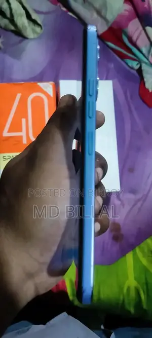 Tecno Spark 40 128 GB Blue