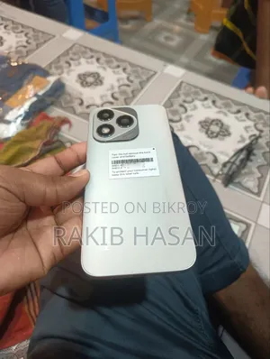নতুন অনর ৪০০ লাইট ২৫৬ জিবি সাদা