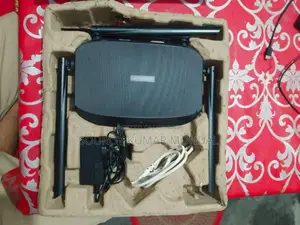 বিক্রির জন্য হিকভিশন রাউটার