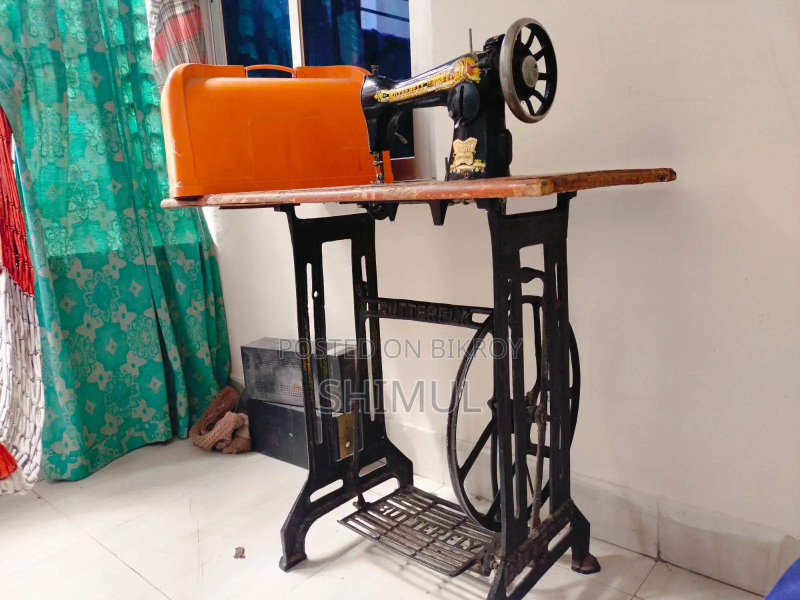 সেলাই মেশিন