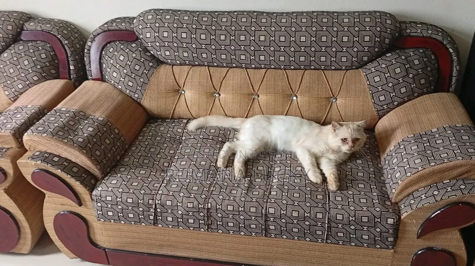 Sofa Sell : 2sit-2. 1sit-1