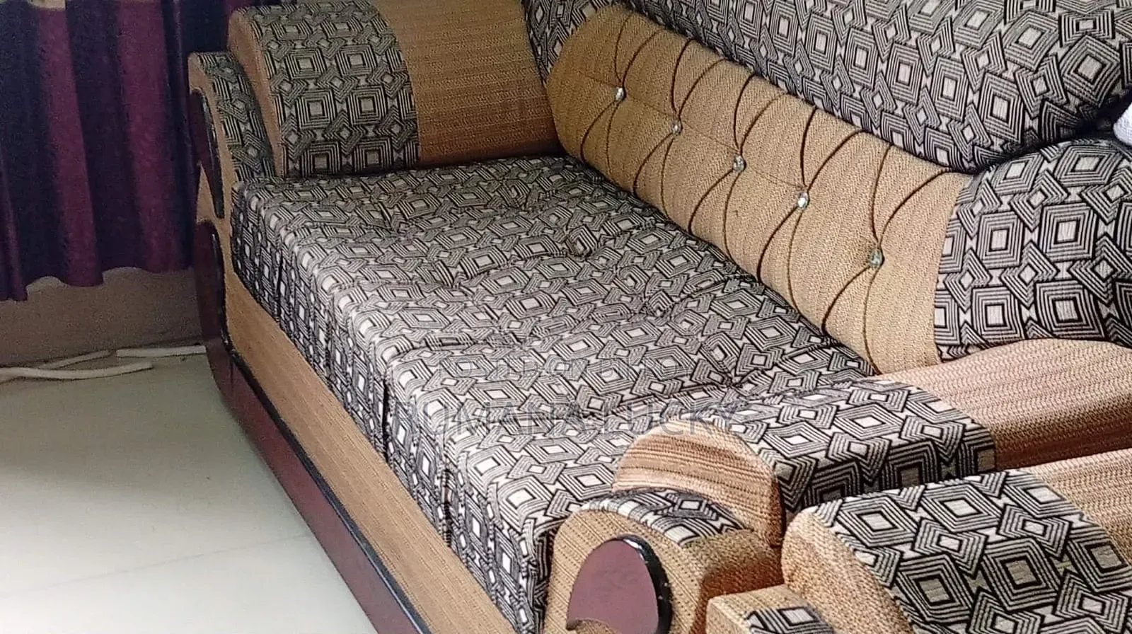 Sofa Sell : 2sit-2. 1sit-1