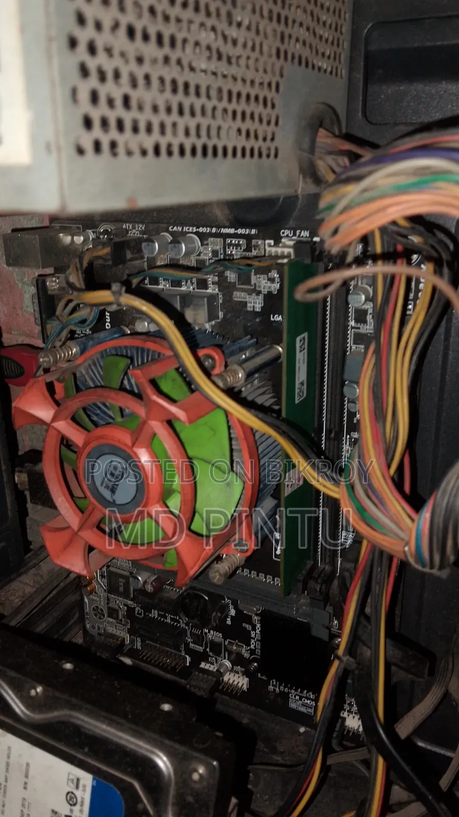 Desktop Computer Gigabyte 4GB Intel Pentium HDD+SSD 128GB