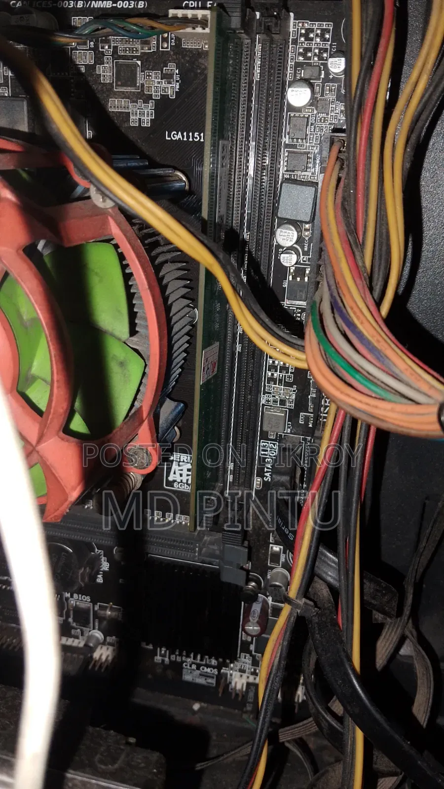 Desktop Computer Gigabyte 4GB Intel Pentium HDD+SSD 128GB