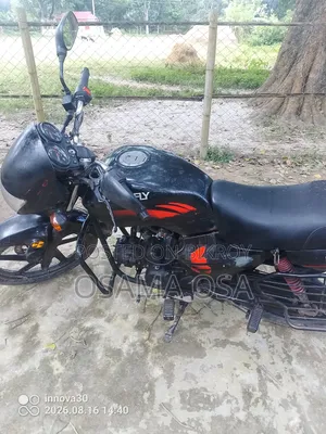 বুলটাকো বুলটাকো ১৫৫ ২০১৬ কালো