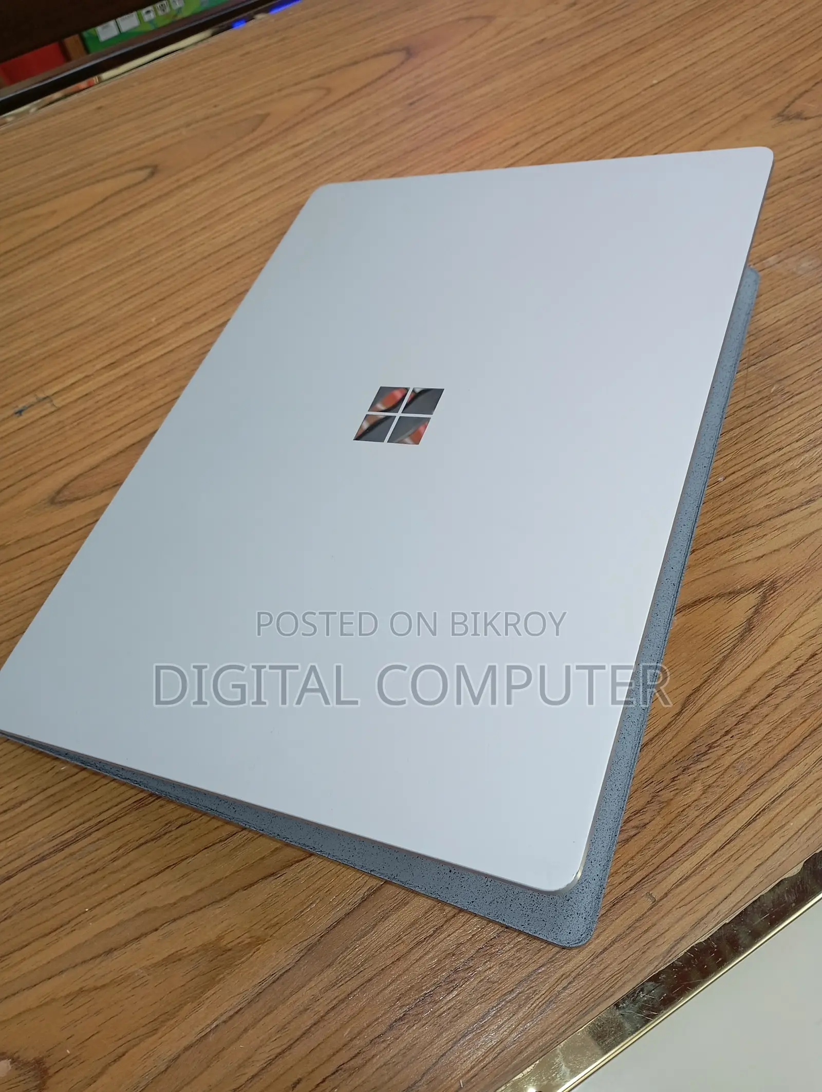 Laptop Microsoft Surface Laptop 2 8GB Intel Core I5 SSD 256GB