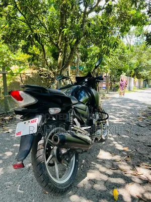 টিভিএস আপাচে আরটিআর ১৬০ টুভি রিফ্রেশ এক্স-কানেক্ট ২০১৭ ব্ল্যাক