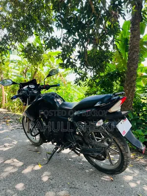 টিভিএস আপাচে আরটিআর ১৬০ টুভি রিফ্রেশ এক্স-কানেক্ট ২০১৭ ব্ল্যাক