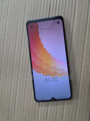 স্যামসাং গ্যালাক্সি এ১২ ৬৪ জিবি কালো