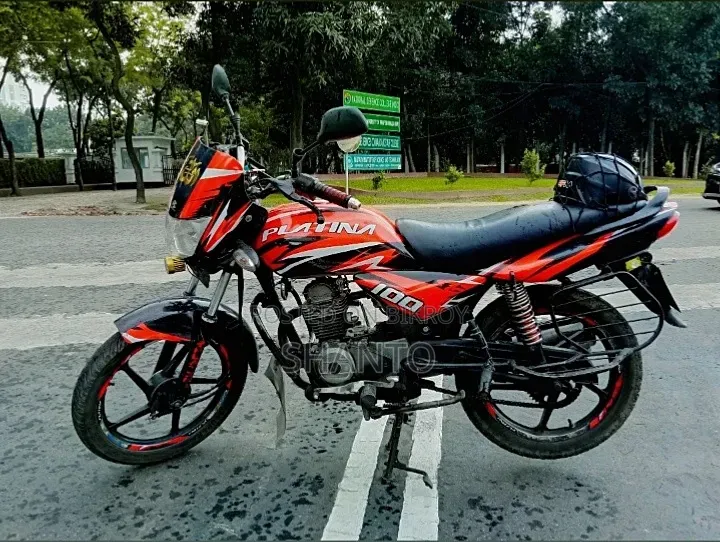 Bajaj Platina 100 2013 Red