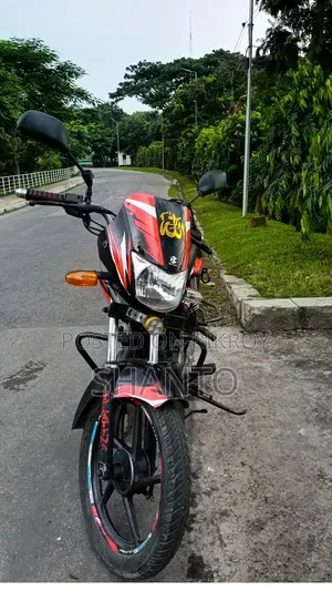 Bajaj Platina 100 2013 Red