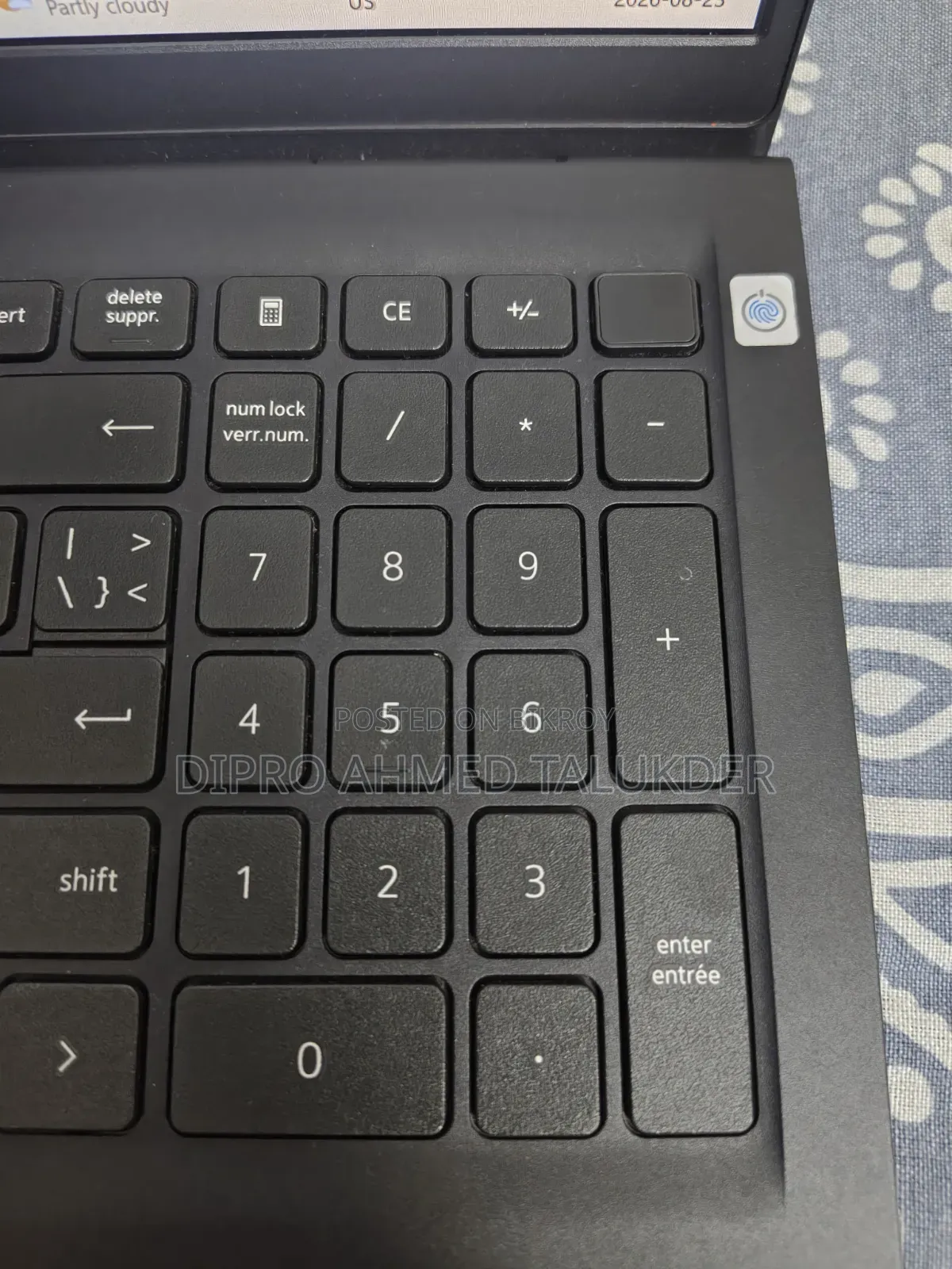 Laptop Dell Inspiron 15 3520 8GB Intel Core 5 HDD+SSD 256GB