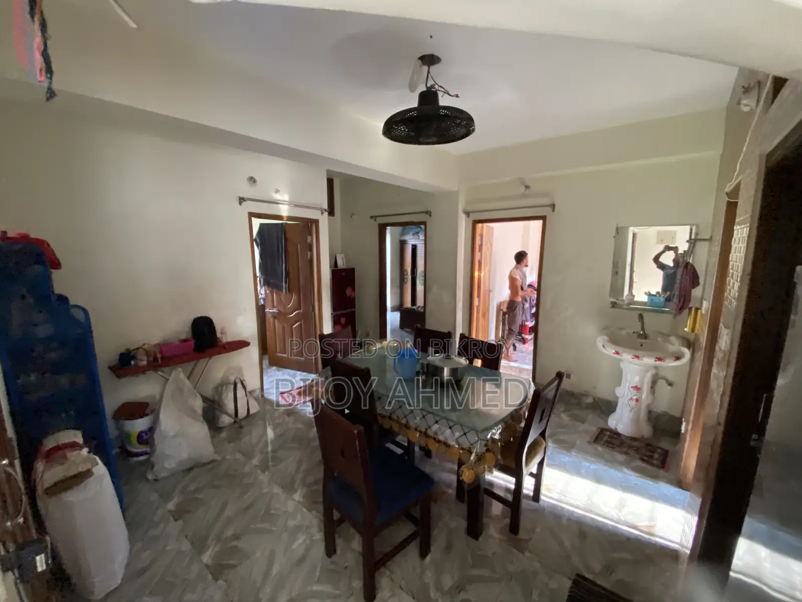 উত্তর বাড্ডায় সাজানো ৩ বেডরুমের অ্যাপার্টমেন্ট বিক্রয়