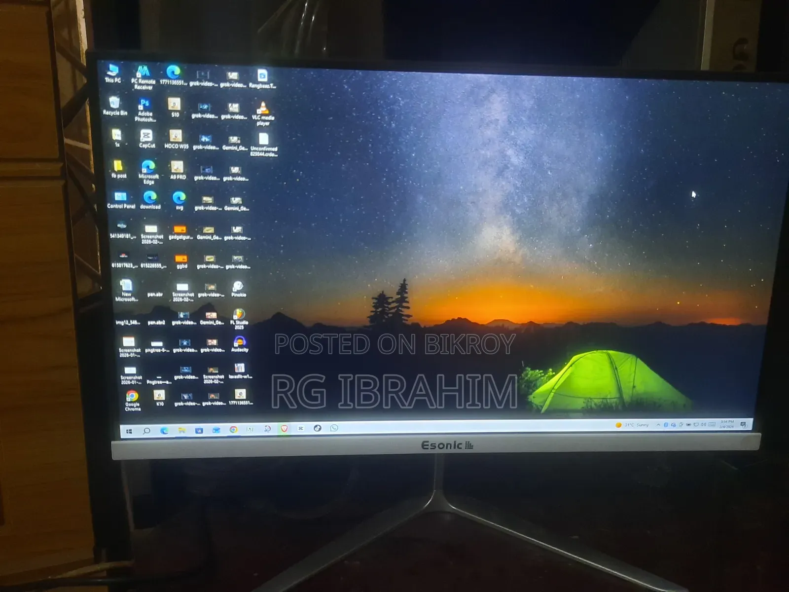 Esonic 22 Inch 100Hz Borderless IPS Monitor