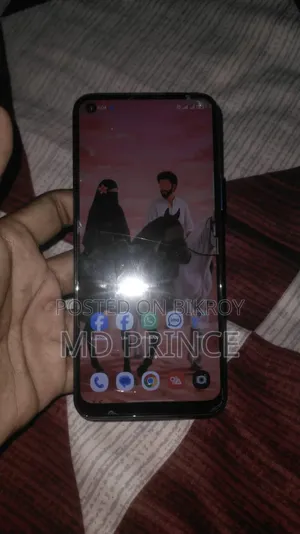 রিয়েলমি সি১৭ ১২৮ জিবি কালো