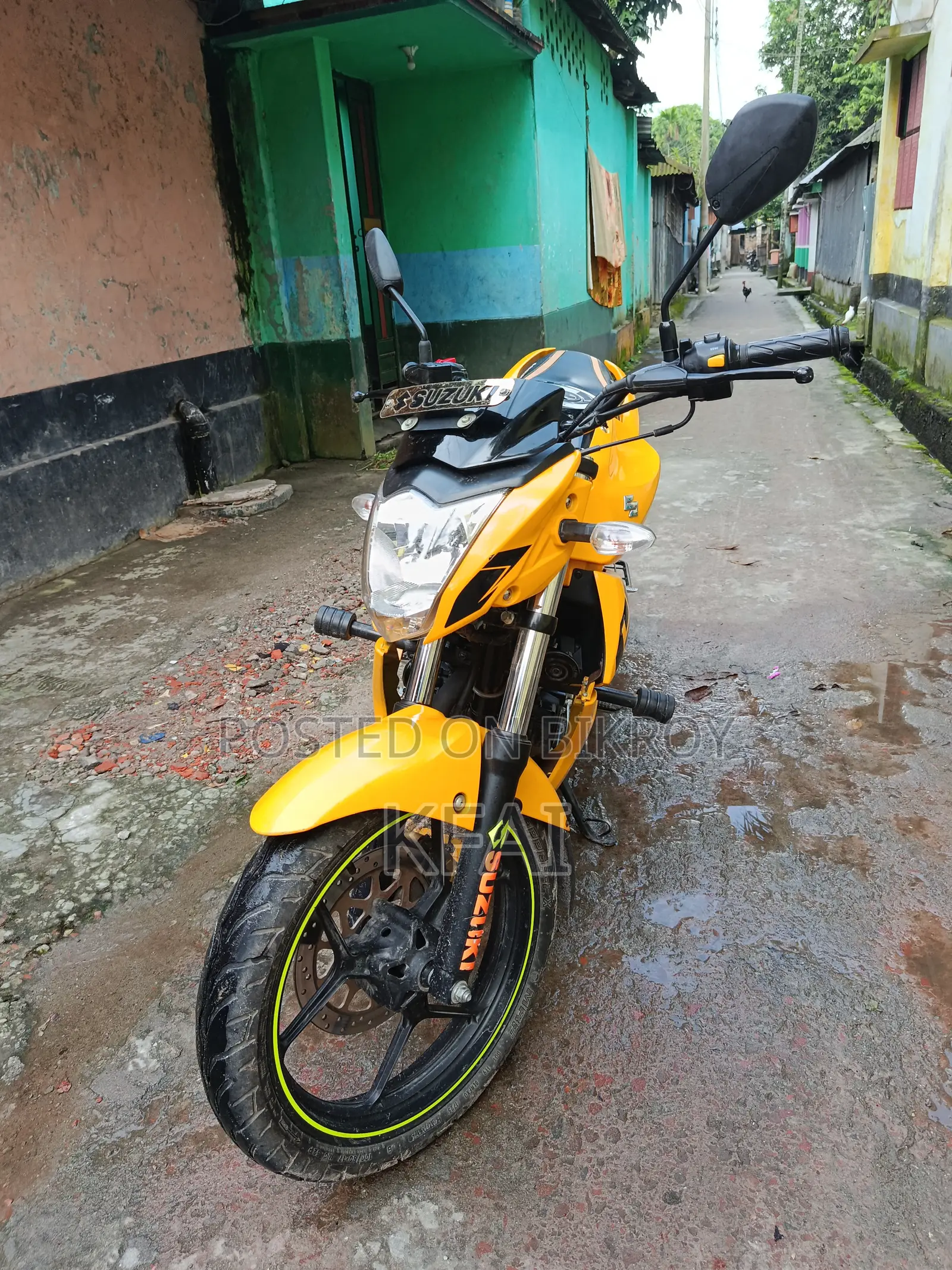 Suzuki Gixxer 2025 Yellow