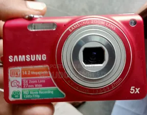 Camera Samsung St65